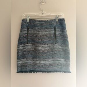 Loft Tweed Fringe Hem Skirt Women’s SZ 4 Blue Multicolor Pencil Front Zipper